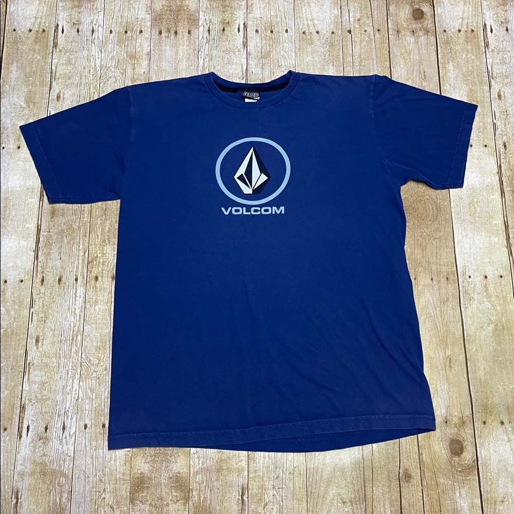 Volcom - Picture 3 of 4
